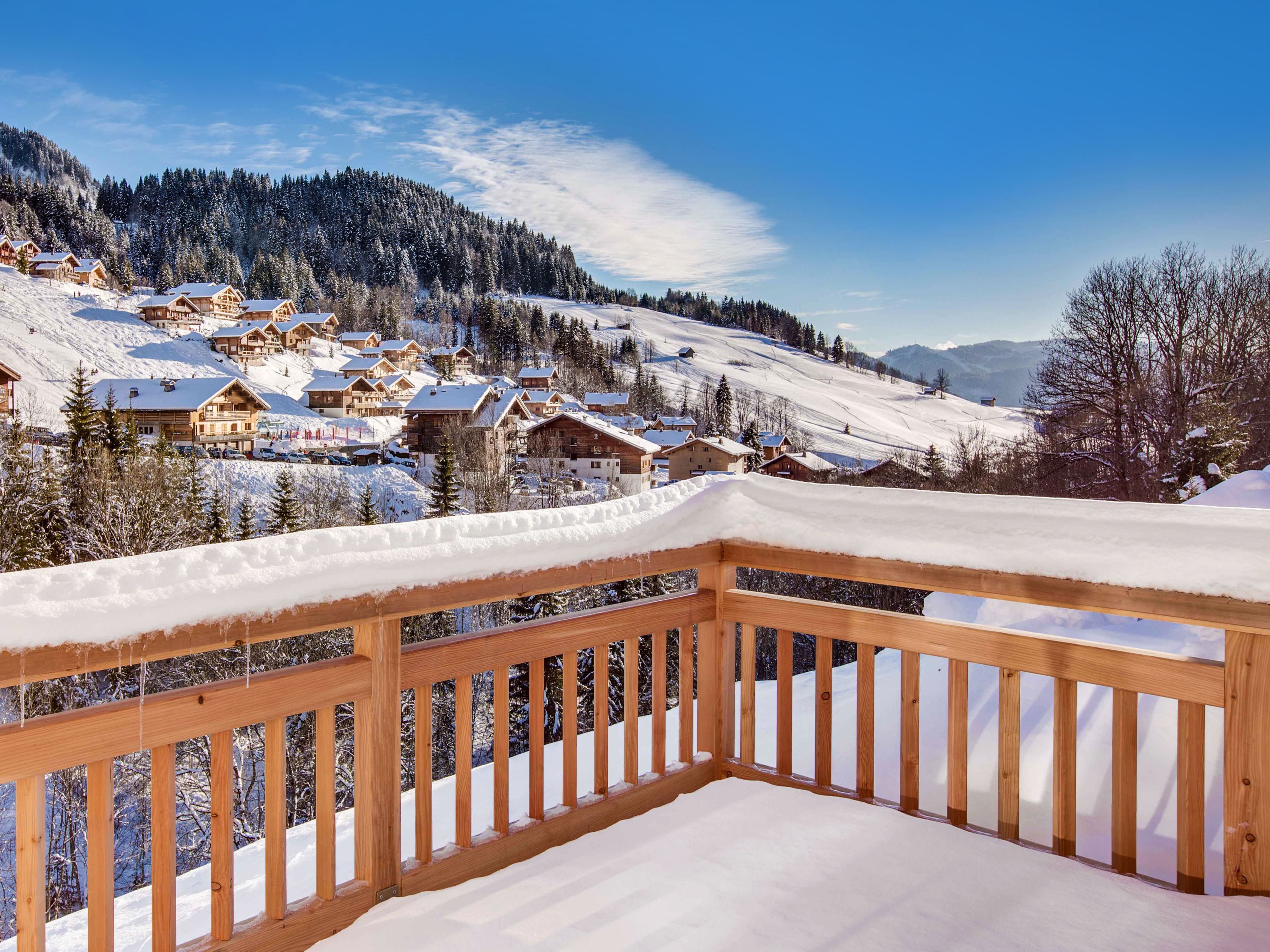 Chalet Macaron